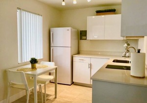 Oasis at Hollywood - Sleeps 5 - Unit 1