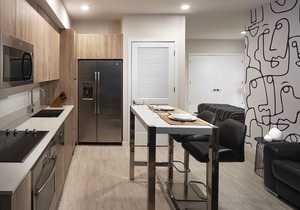 PERFECT Artsy Studio in Miami Design District