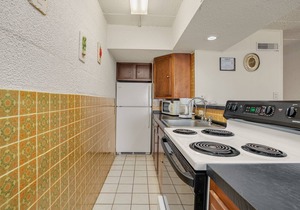 Polynesian 502-Oceanfront 3rd St, WIFI, Elev, W/D, AC