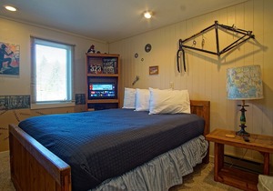 POWDERIDGE 36--2 BEDROOMS, 2'5 BATHS, Ski In Ski Out