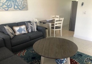 RENOVATED! Condo 1 block from the beach