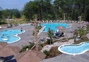 Shenandoah Crossing 2 bdrm cabin sleeps 6 New Years Eve weekend 12/28-12/31/18