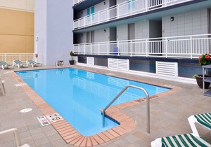 SureStay Studio by Best Western Virginia Beach Oceanfront