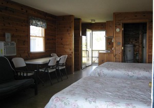 Virginia Landing Camping Resort Cabin 16