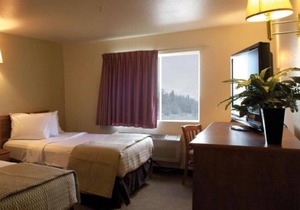 Visit The Gem State! Stay Minutes Away From Scenic View Of The Mountain