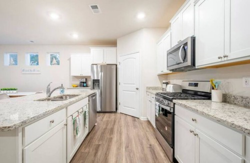 Ocean View House | 1.5+mile Bethany Beach - Luxury Spacious Family Beach Home linens & towels incl.