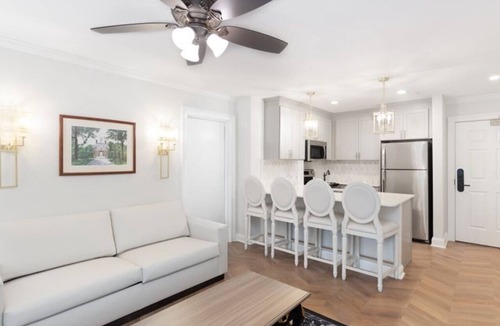Williamsburg Condo | 1 BDRM CONDO- WESTGATE WILLIAMSBURG RESORT- KING BED, JETTED TUB, FULL KITCHEN