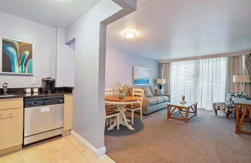 Birch Park Finger Streets Condo | 1 Bedroom Condo on the Water, Steps to Beach