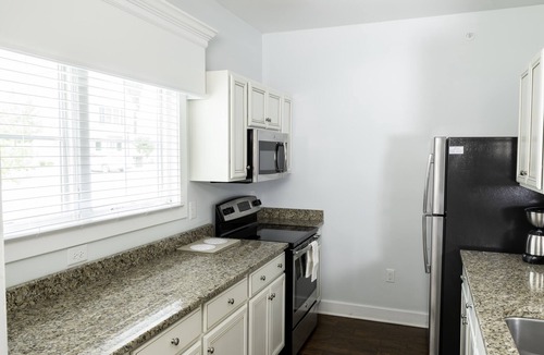 Lackey House | 1 Bedroom Estates Suite Village in King's Creek weekly booking 8 days/7 nights.