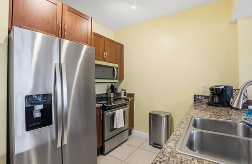 Boynton Beach Condo | 1 BR King- Rooftop Pool close to beach Casa Costa
