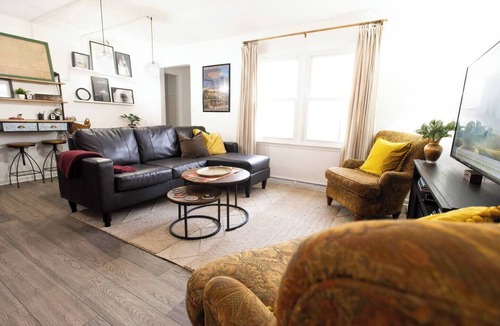 Delaware House | 1 Level| 0.4mi OWU |Patio|Free Parking|Quiet Street|0.2mi Downtown|W/D