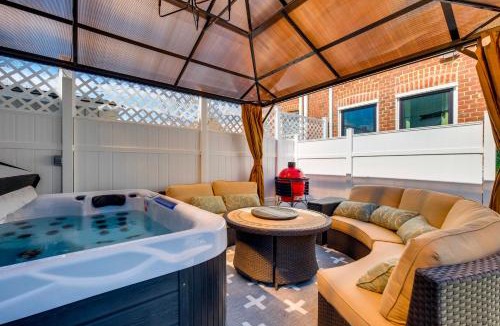Church Hill House | 1 Mi to Dtwn: Hot Tub Haven in Richmond!