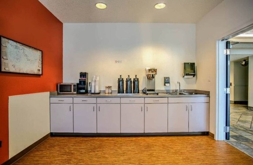 Grant Creek Apartment | 1 Queen Bed|Mobil Acces Tub|NS Minifridg