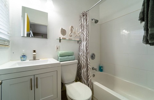 Poinsettia Heights Apartment | #1 Tiny Studio, Newly Furnished, with Good Parking