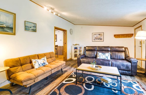 Watkins Glen House | 102 m² House ∙ 3 bedrooms ∙ 6 guests