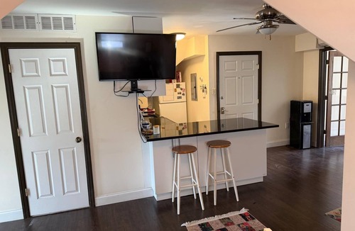 Weehawken Apartment | 10m to NYC: 25ft Ceiling Penthouse, Skyline Balcony & "Treehouse" Loft