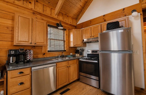 Slatyfork Farm Cabin | 11 Beech - Cozy, Pet-Friendly Cabin!