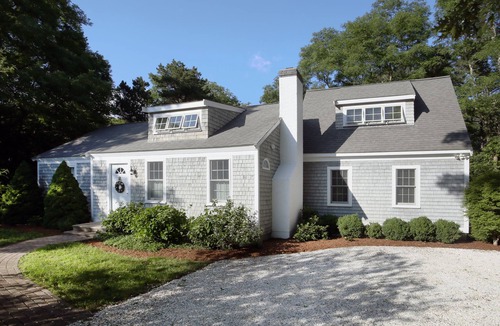 Marstons Mills House | 114 Long Pond Rd - Pet-friendly modern home, fenced-in backyard, outdoor shower