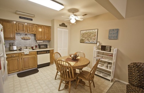 Village Green House | 1240 A Vermont Ave! 2 BR/1.5 BA Sleeps 4