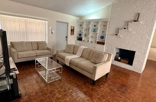 Seven Isles House | 130 m² House ∙ 2 bedrooms ∙ 4 guests