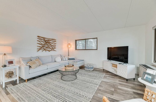 Canandaigua Apartment | 139 m² Apartment ∙ 3 bedrooms ∙ 7 guests