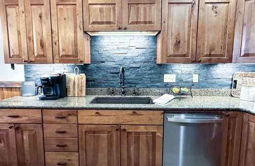 Snowshoe House | 14 Bedroom Ski In/Out Double Townhome | 2 Hot Tubs, Game Rooms, Theater, Arcade