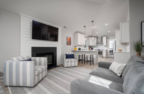 Lewes House | 140 Henlopen Shores - Large home close to the beach in Cape Shores!
