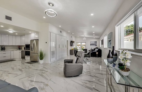 Hialeah House | 149 m² House ∙ 3 bedrooms ∙ 8 guests