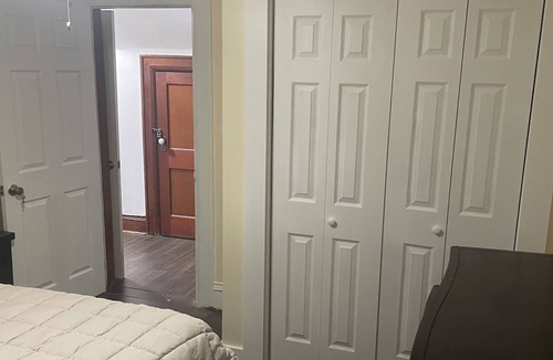 Montclair House | 15 Minutes from World Cup-Cozy 1-bedroom in a nice Montclair neighborhood