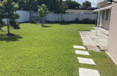 Miami Gardens Apartment | 15 minutes to beaches and Internationals Air ports