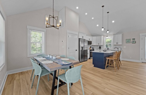Monteray Shores House | 1541 - Birdie Beach Bungalow - Corolla Soundside Escape w/Private Pool