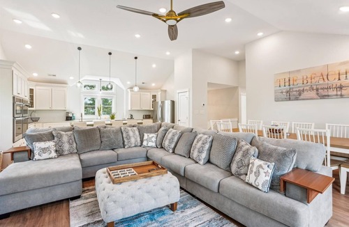 Monteray Shores House | 1554 - Lay by the Sound - Spacious Corolla Soundfront Home w/Pool