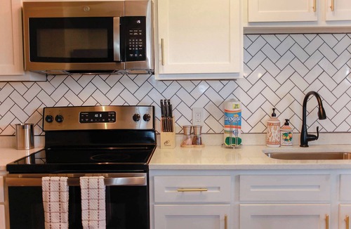 Cottage Line Apartment | 1866 EOV Beach Suite