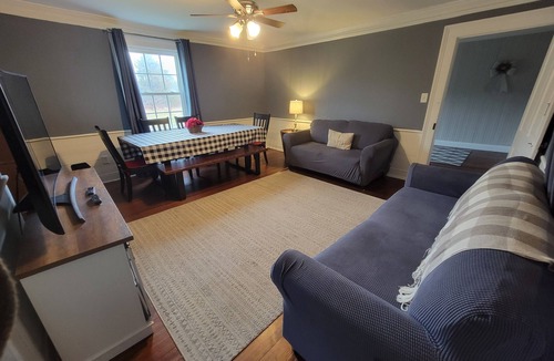 Corbin Other | 1870's Farmhouse Close to I-95