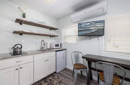 North Wildwood Cottage | 18th Street Cottage #2