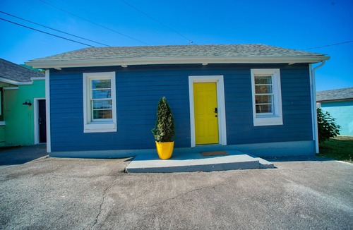 Sharon Cottage | 1930s Cape Cod Bungalow at Firmstone Manor