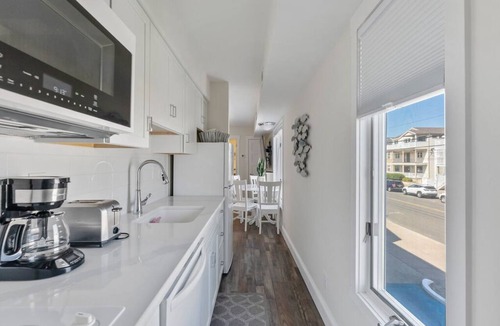 North End Condo | 1BR Beach Retreat - Pool, Parking & Boardwalk