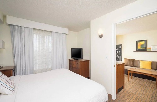 Salisbury Hotel | 1BR King Sofa | Marriott Salisbury | Salisbury U, UMES, Work Trips | 2 Units