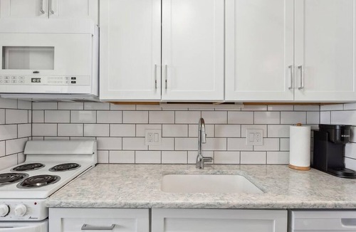 South End Condo | 1BR Ocean City Condo – Walk to 34th Street Beach