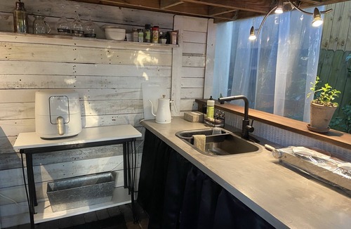 Northeast Miami Apartment | 1br/Studio in Nature - Miami Shore Crest