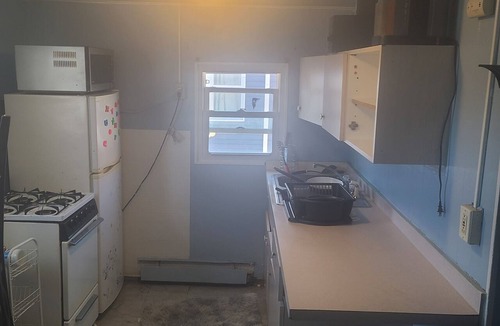 Wildwood Apartment | 1BRpet/420FriendlyCloseToBeachSundeckSmartTV,Aug/SeptDealsPromWkndsSeniorWks"26"