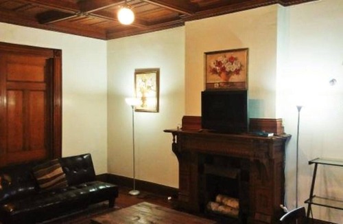 Albany Apartment | 1M Furnished One-bedroom King Suite