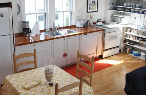 Commercial Street Condo | 2 bdrm waterfront condo located in Ptown’s quiet East End. Oct. 4 to 9 open!