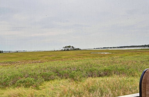 Ocean View Condo | 2 bed/2 bath condo in the Bethany Bay Community near Bethany Beach! Excellent view! Pets Allowed! 9-Hole Golf! Seasonal Outdoor Pool! Beach Town!
