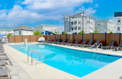 North End Apartment | 2 Bedroom 2 Bathroom Apartment (200)