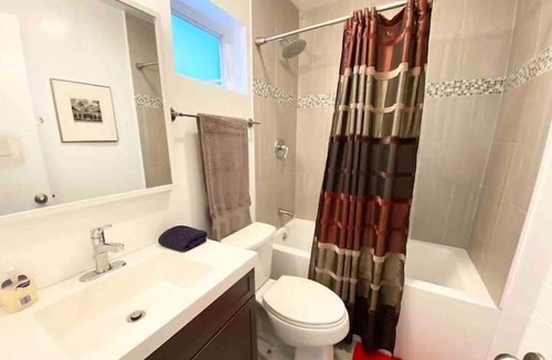 Central Business District Apartment | 2 Bedroom 798815 by Houzlet