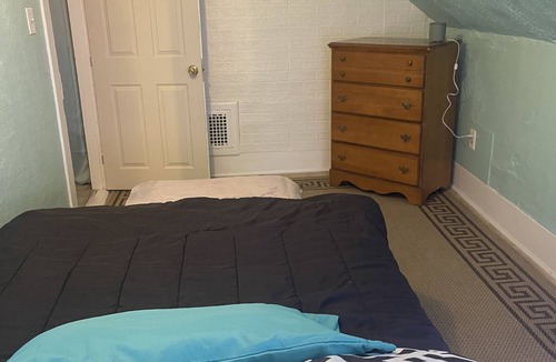 Lynn Apartment | 2-bedroom apartment North of Boston. Close to beaches and Historical Salem.