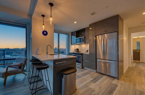 South End Apartment | 2-bedroom Boutique Suite in SoWa Boston