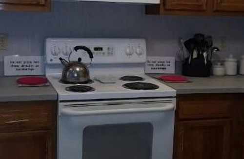 Rehoboth Beach Condo | 2 Bedroom Condo Henlopen Station w/Brand New Bed