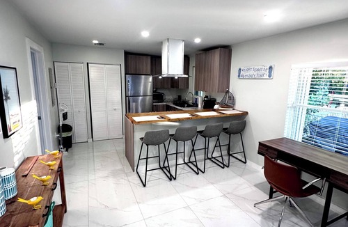 Dania Beach House | 2-bedroom house in enchanting Dania Beach with WiFi and 5 minutes from the Beach